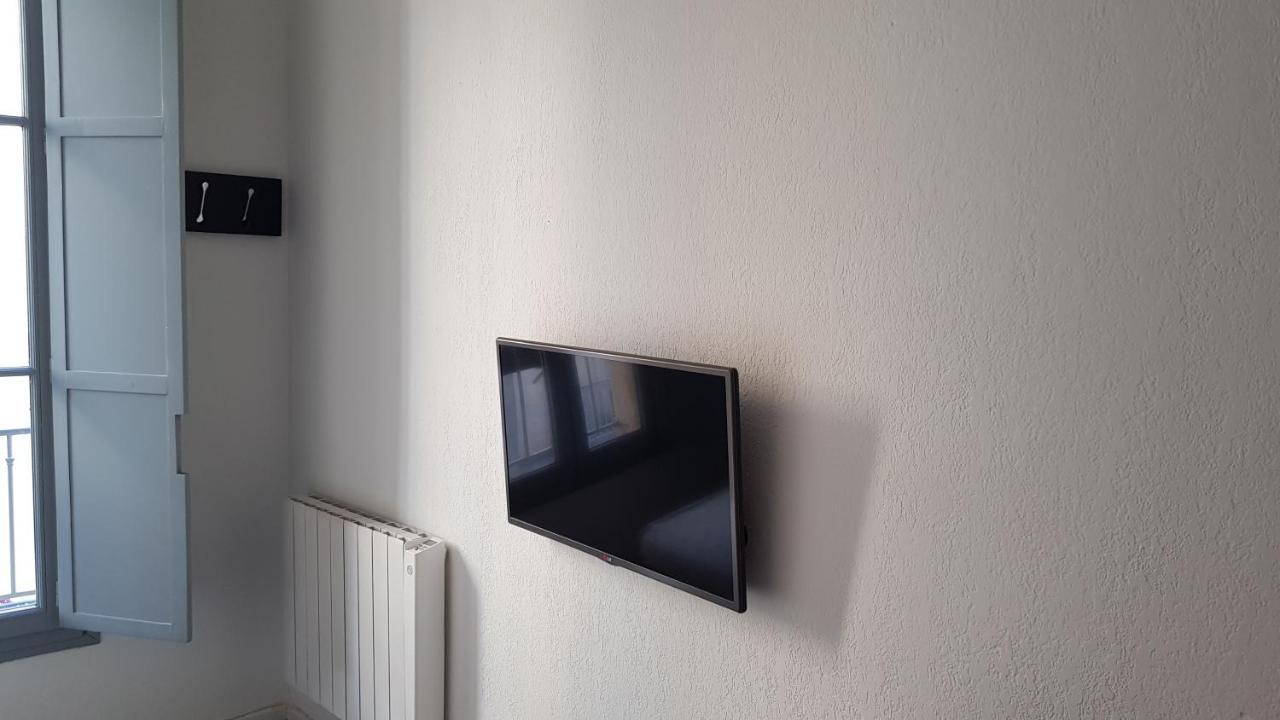 Studio Nimes Centre Luaran gambar