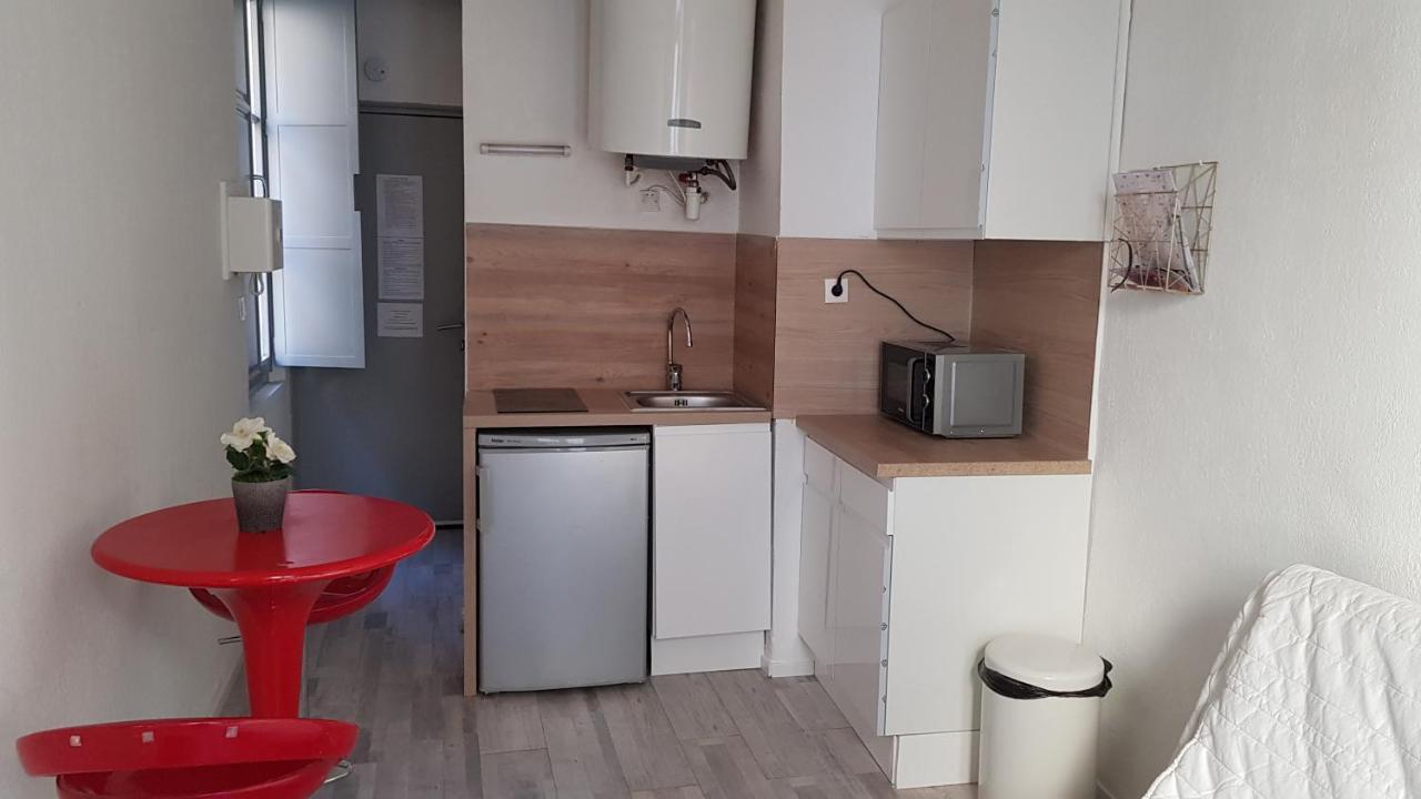 Studio Nimes Centre Luaran gambar