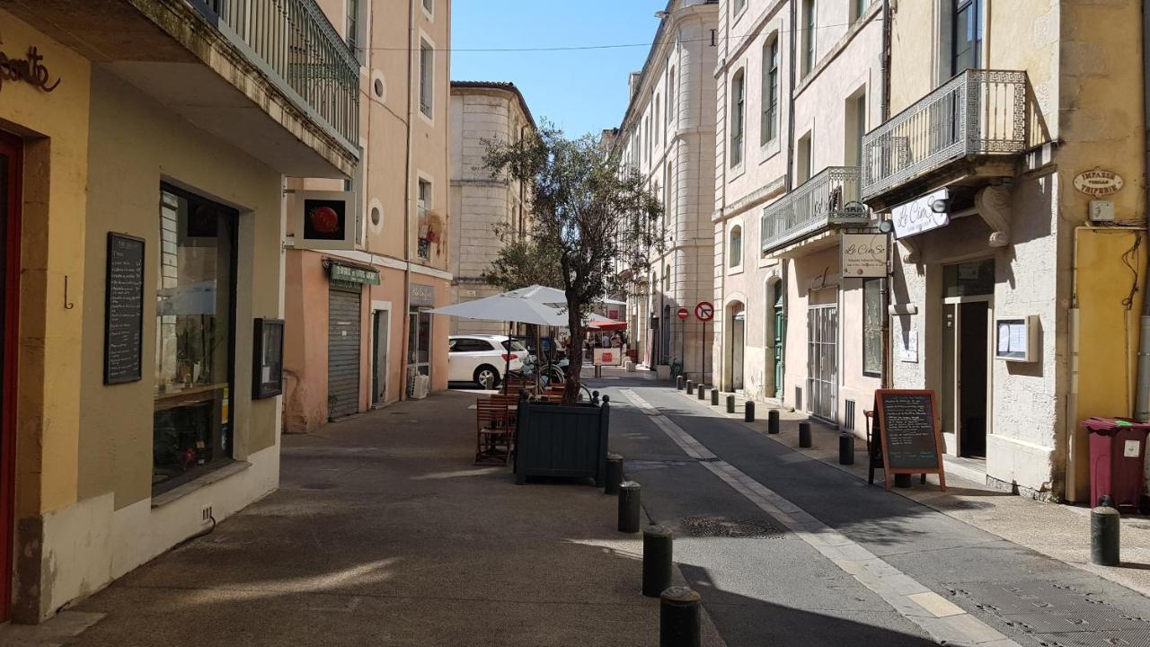 Studio Nimes Centre Luaran gambar